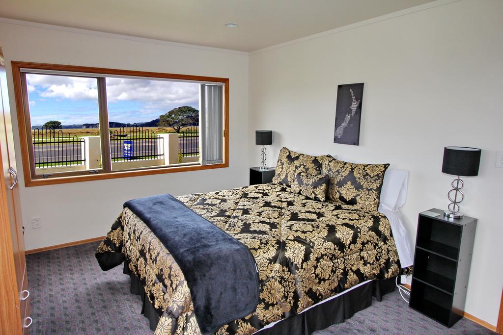 Absolute Beachview B & B Фитианга Номер фото